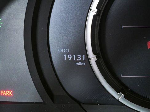 Used 2023 Lexus IS 350 F Sport RWD image 11