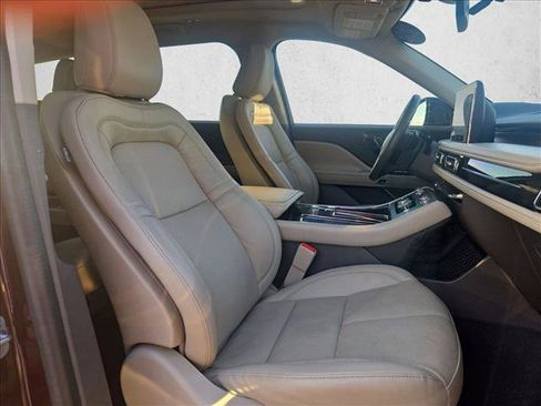 Used 2023 Lincoln Aviator Reserve w/ Equipment Group 201A image 22
