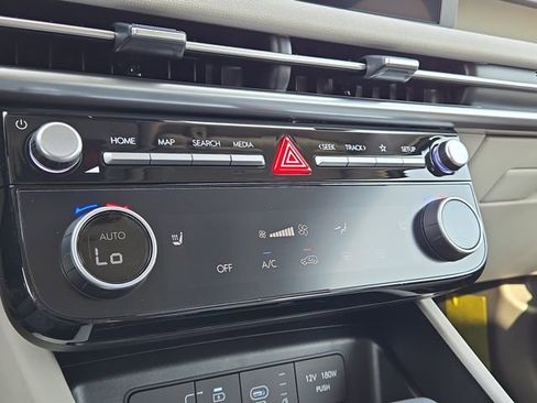 New 2025 Hyundai Tucson SEL image 13