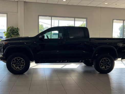 New 2026 Chevrolet Colorado ZR2 w/ Technology Package AWD/4WD image 7