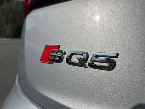 Used 2020 Audi SQ5 Prestige image 10