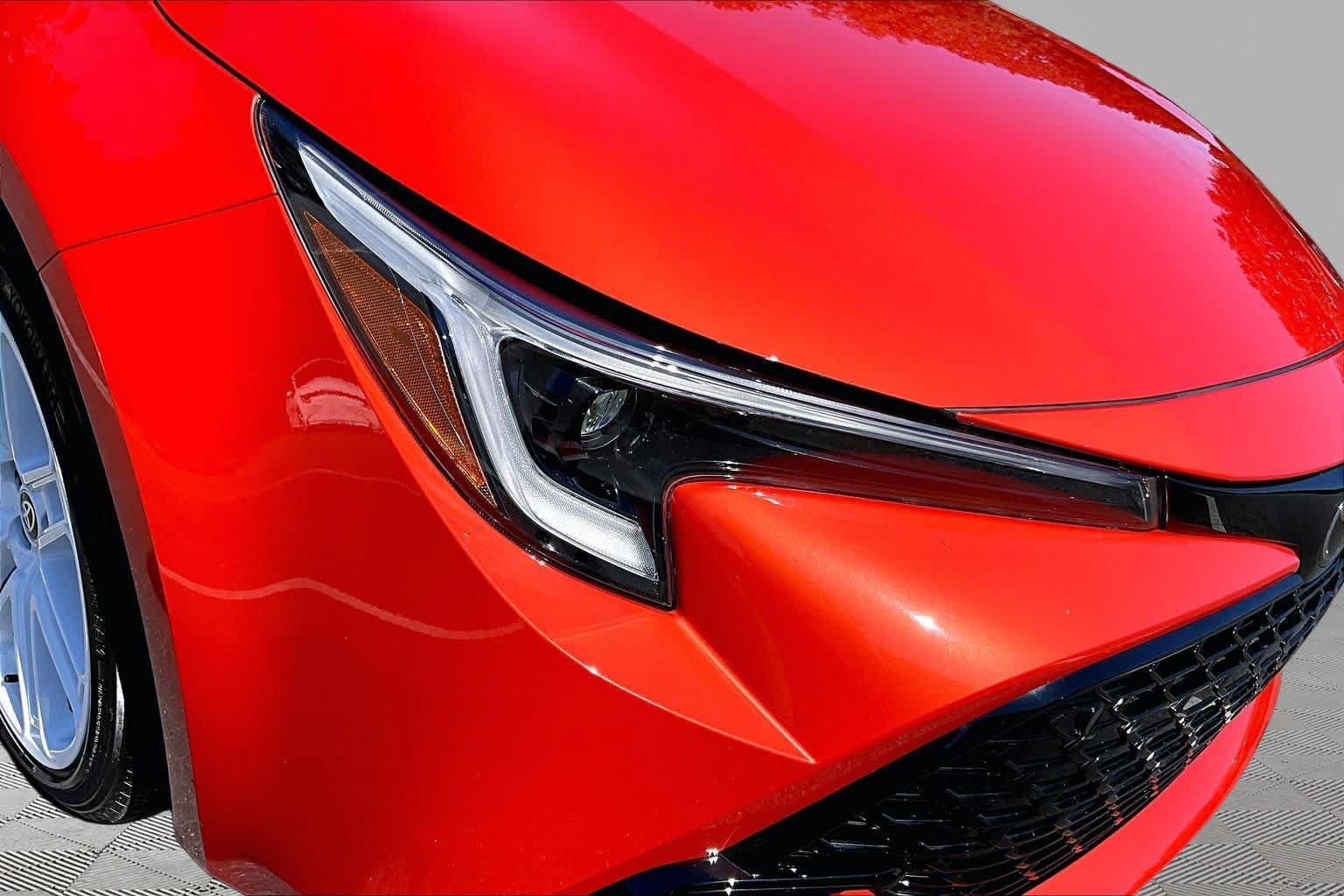 Certified 2026 Toyota Corolla SE FWD image 28