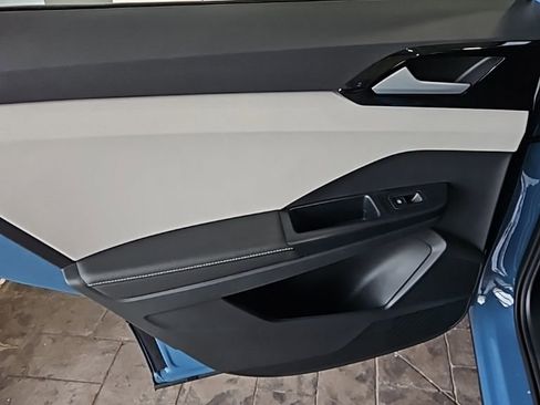 New 2026 Volkswagen Taos S AWD/4WD image 20