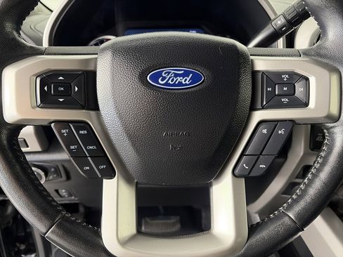 Certified 2020 Ford F350 Lariat w/ Lariat Ultimate Package image 16