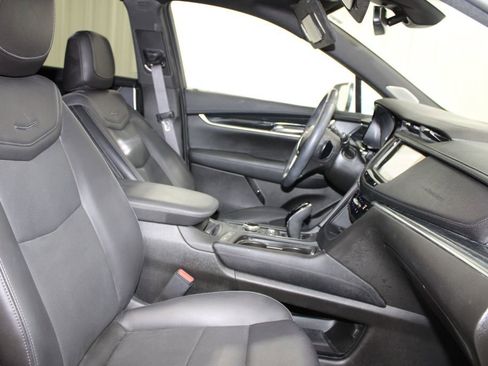 Used 2024 Cadillac XT5 Premium Luxury FWD image 22