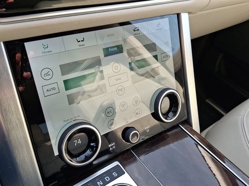 Used 2021 Land Rover Range Rover Westminster Edition image 16