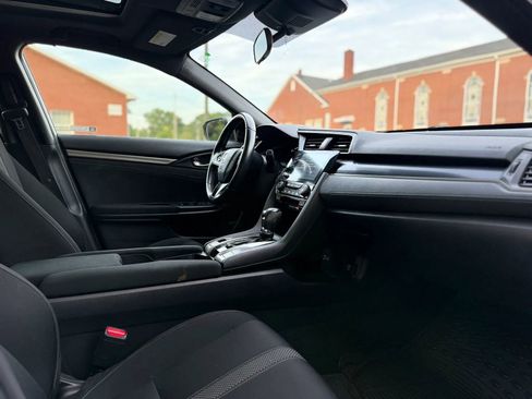 Used 2021 Honda Civic EX image 12