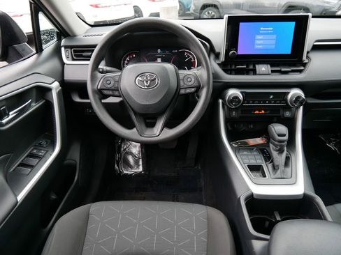 Certified 2025 Toyota RAV4 XLE AWD/4WD image 13