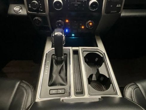 Used 2020 Ford F150 Lariat w/ Equipment Group 502A Luxury AWD/4WD image 18