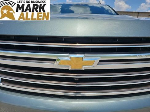 Used 2023 Chevrolet Tahoe High Country w/ Advanced Technology Package AWD/4WD image 32