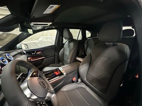 Used 2026 Mercedes-Benz GLC 300 4MATIC image 12