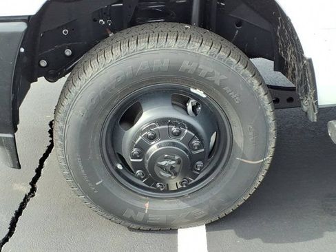 New 2026 RAM 3500 Tradesman AWD/4WD image 20