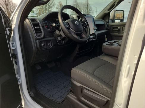 New 2026 RAM 2500 Tradesman image 10