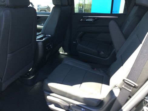 New 2025 Chevrolet Tahoe Z71 w/ Z71 Off-Road Package image 13