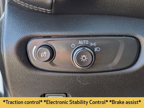 Used 2024 Chevrolet Blazer LT w/ Sound & Technology Package image 14