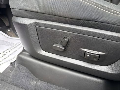 New 2026 RAM 2500 Big Horn image 16