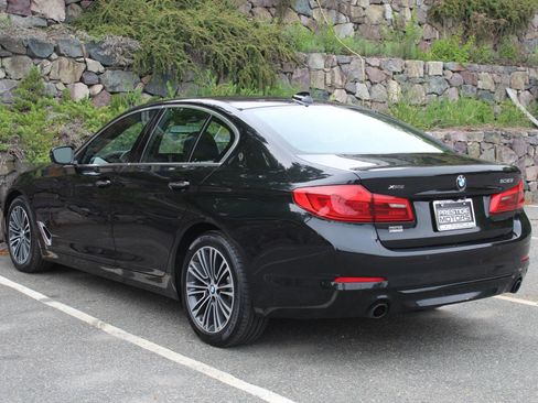 Used 2017 BMW 530i xDrive AWD/4WD image 7
