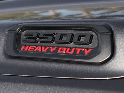 Used 2022 RAM 2500 Limited w/ Night Edition image 59