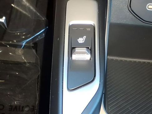 Used 2025 Kia Sorento S w/ Panoramic Sunroof Package image 27