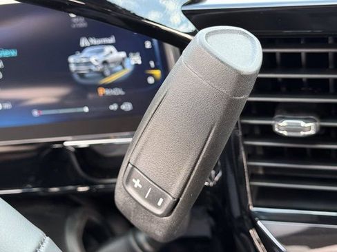 Used 2026 Chevrolet Silverado 2500 ZR2 image 21