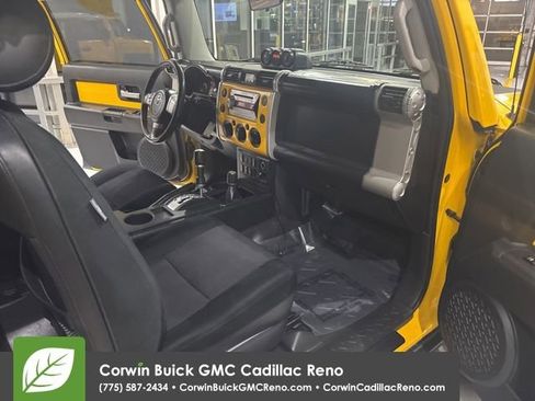 Used 2007 Toyota FJ Cruiser 4WD image 31