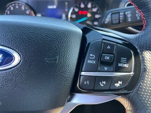 Certified 2022 Ford Explorer ST-Line image 15