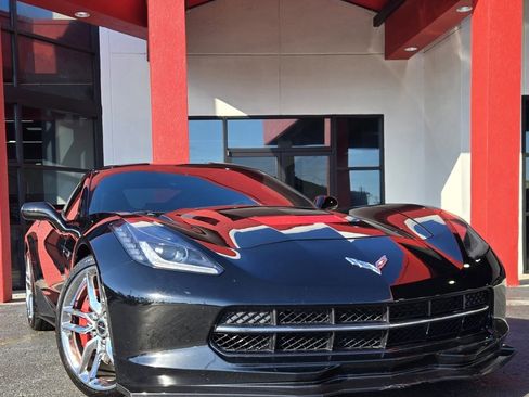 Used 2014 Chevrolet Corvette Stingray Coupe w/ 2LT Preferred Equipment Group image 12