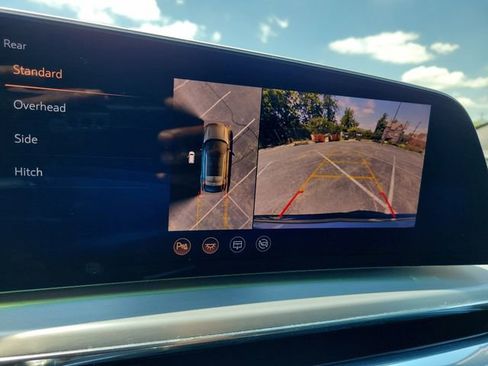 Certified 2024 Cadillac Lyriq Sport AWD/4WD image 14
