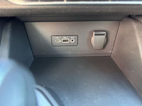 Used 2022 Nissan Sentra SR w/ Electronics Package image 22