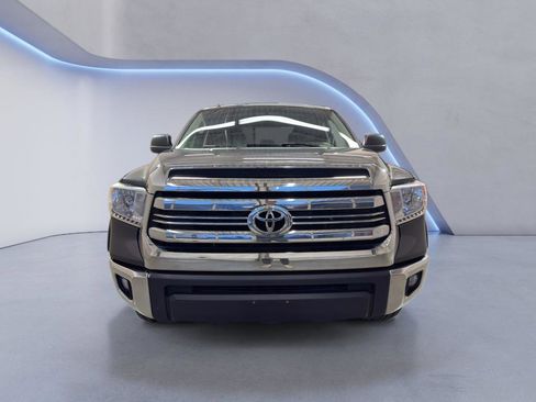 Used 2016 Toyota Tundra SR AWD/4WD image 2