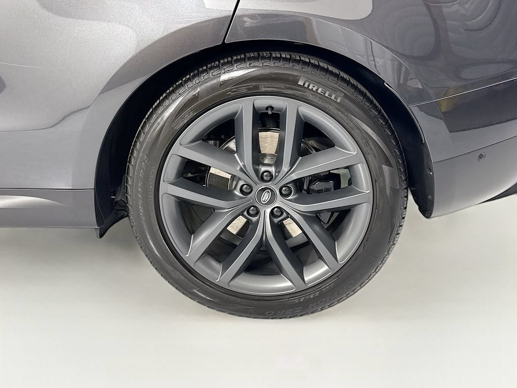 Used 2024 Land Rover Range Rover Sport SE AWD/4WD image 32