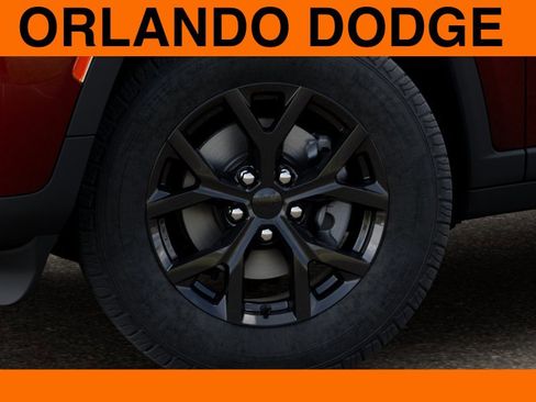 New 2026 Jeep Grand Cherokee Altitude RWD image 8