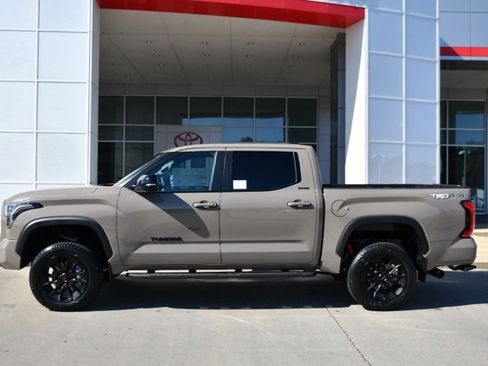 New 2026 Toyota Tundra Limited image 2