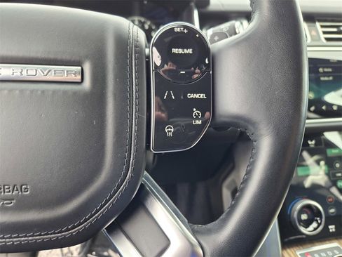 Used 2022 Land Rover Range Rover Westminster Edition image 17