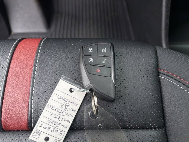 Certified 2026 Chevrolet Traverse RS w/ LPO, Floor Liner Package FWD image 36