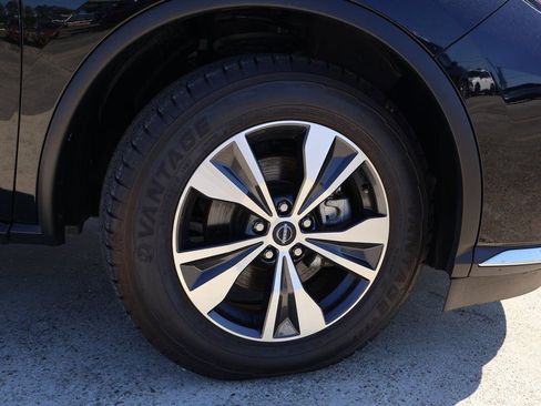 Used 2023 Nissan Murano SV image 25