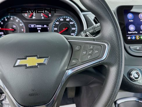 Used 2024 Chevrolet Malibu LT FWD image 17