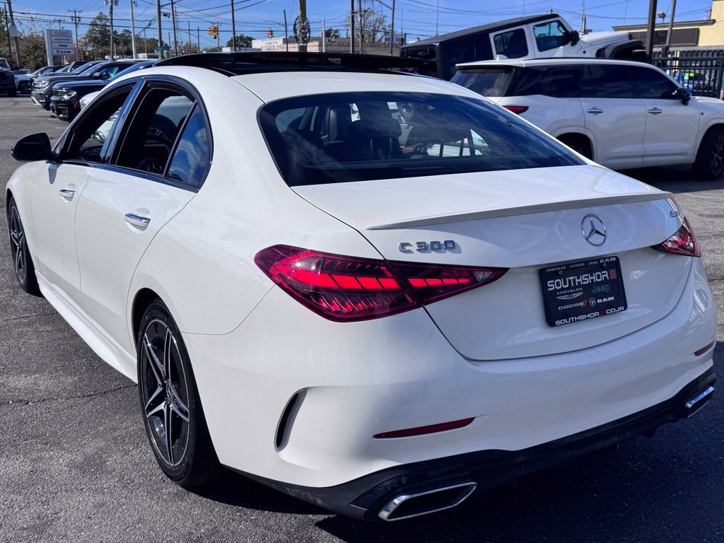 Used 2022 Mercedes-Benz C 300 4MATIC Sedan image 5