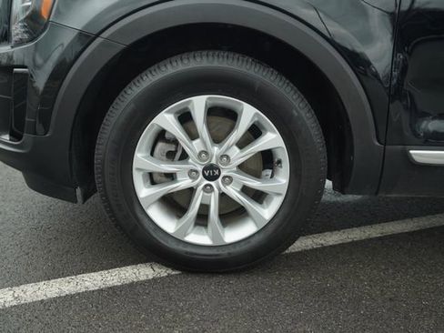 Used 2020 Kia Telluride LX image 10