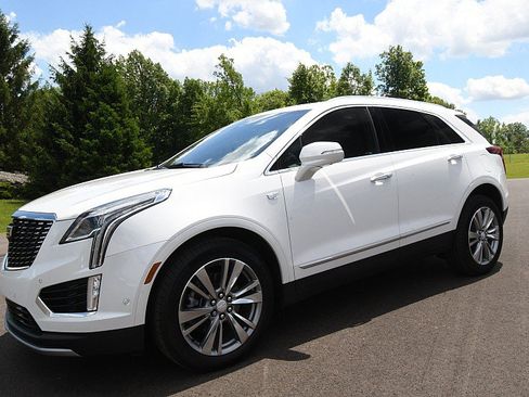 Used 2024 Cadillac XT5 Premium Luxury w/ Platinum Package AWD/4WD image 1