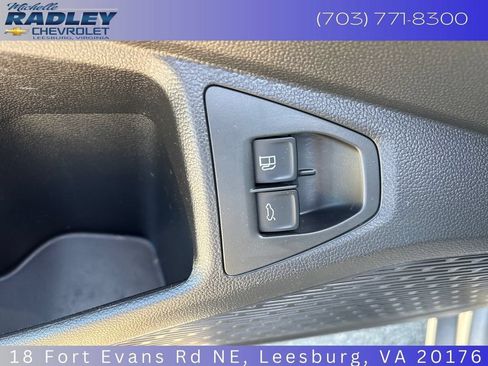 Used 2022 Volkswagen Jetta SE FWD image 14