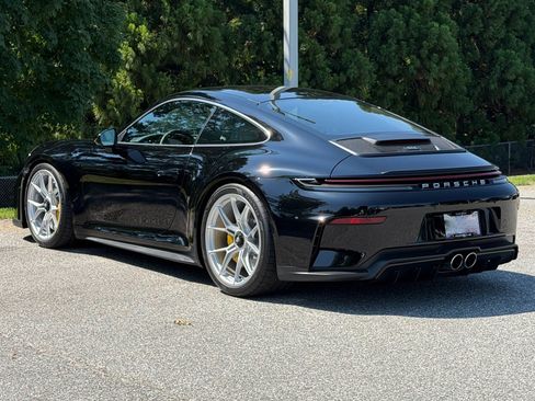 Certified 2026 Porsche 911 GT3 RWD image 3
