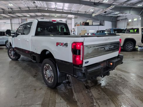 Used 2025 Ford F350 King Ranch w/ FX4 Off-Road Package AWD/4WD image 4