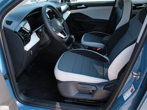 New 2025 Volkswagen Taos S image 9