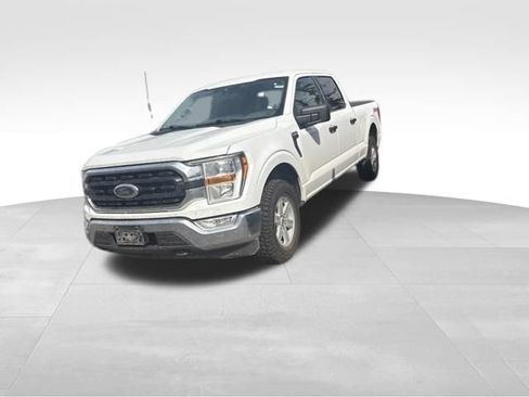 Used 2022 Ford F150 XLT w/ Equipment Group 301A Mid AWD/4WD image 16