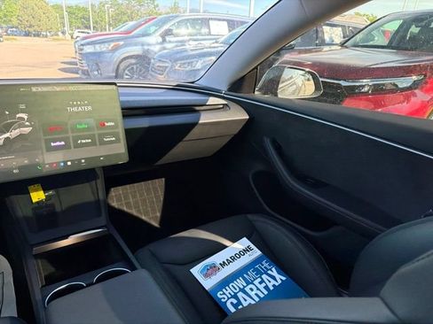 Used 2025 Tesla Model 3 Long Range AWD/4WD image 25
