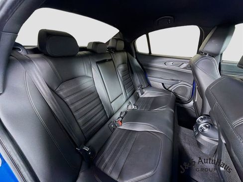 Used 2023 Alfa Romeo Giulia Quadrifoglio w/ Active Assist Plus Package image 32