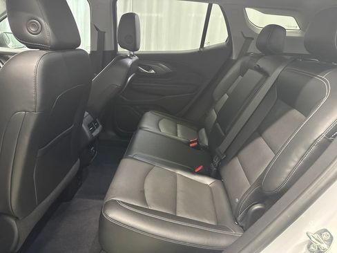 Used 2022 GMC Terrain SLT w/ Infotainment Package II AWD/4WD image 11