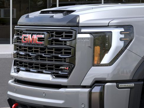 New 2026 GMC Sierra 2500 AT4 w/ AT4 Premium Plus Package AWD/4WD image 13