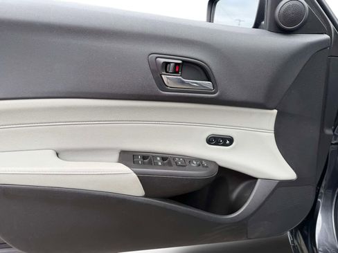 Used 2016 Acura ILX FWD image 18
